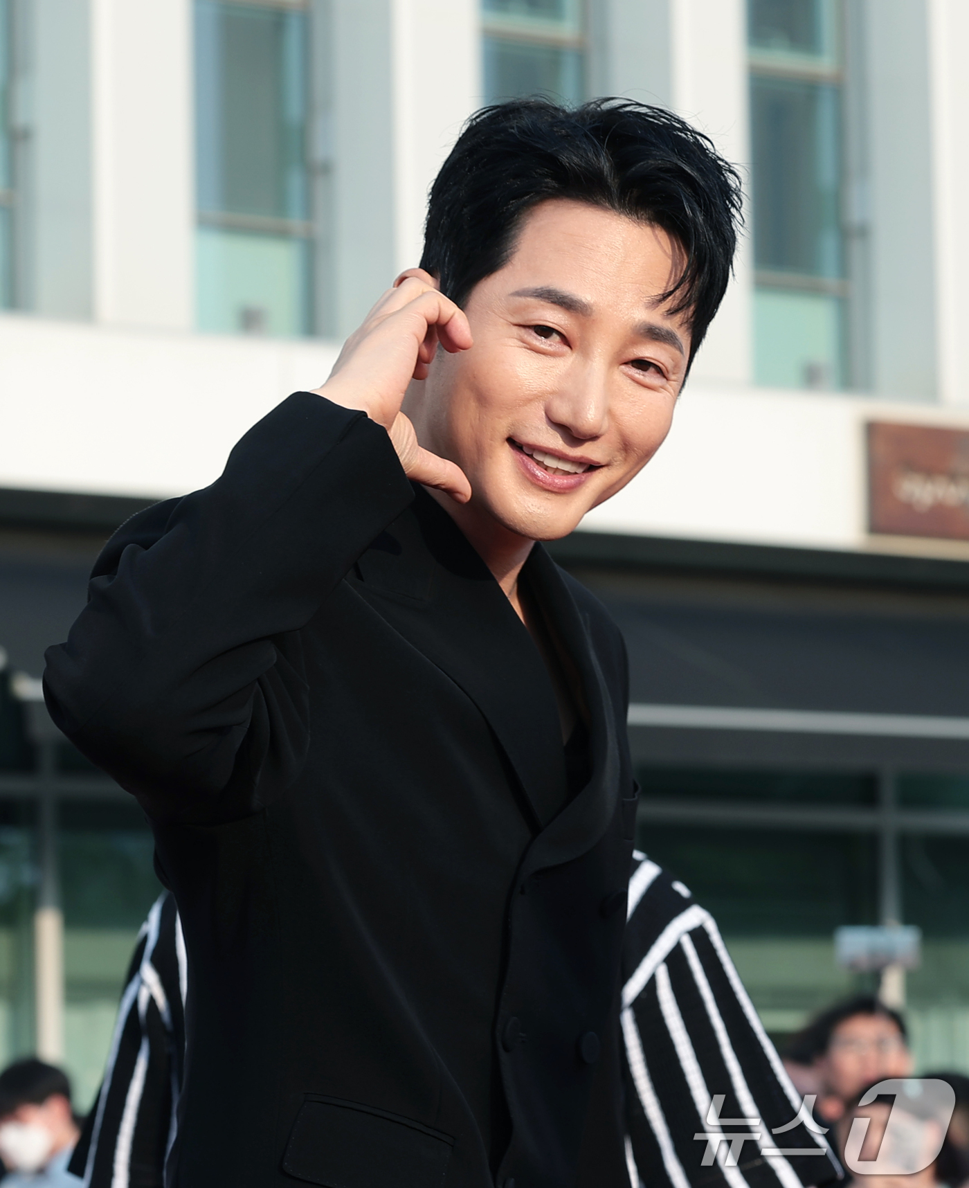 (부천=뉴스1) 권현진 기자 = 배우 박시후가 2일 오후 경기도 부천시청에서 열린 제30회 부천국제판타스틱영화제 참석해 레드카펫을 밟고 있다. 2026.7.2/뉴스1