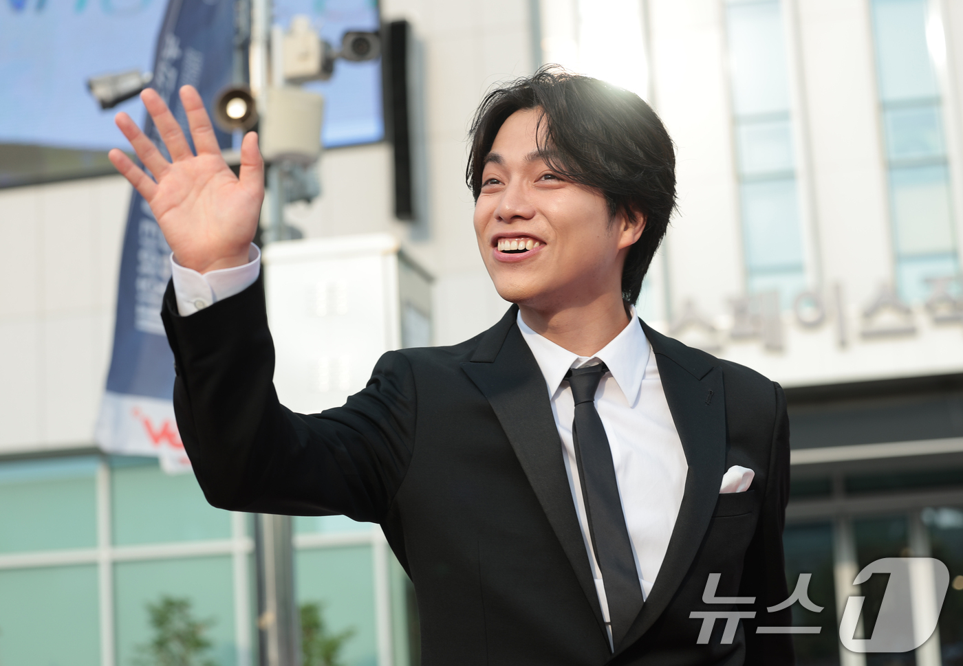 (부천=뉴스1) 권현진 기자 = 일본 배우 시게오카 다이키가 2일 오후 경기도 부천시청에서 열린 제30회 부천국제판타스틱영화제 참석해 레드카펫을 밟고 있다. 2026.7.2/뉴스1 …