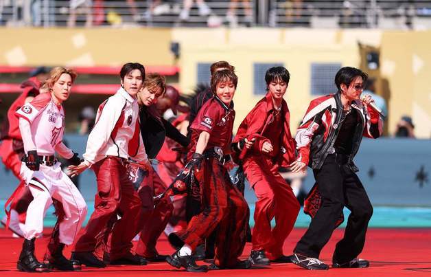 [뉴스1 PICK] BTS, 역사상 최초 월드컵 결승 하프타임쇼 장식