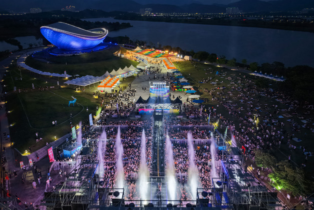 대구 달성워터스플래시 1만5000명 몰려…군민존 예매 1분만에 매진