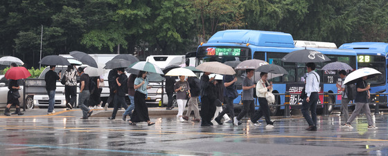 '서청주 45.8㎜' 단비에 폭염 한풀 꺾여…충주·증평 열대야주의보 해제