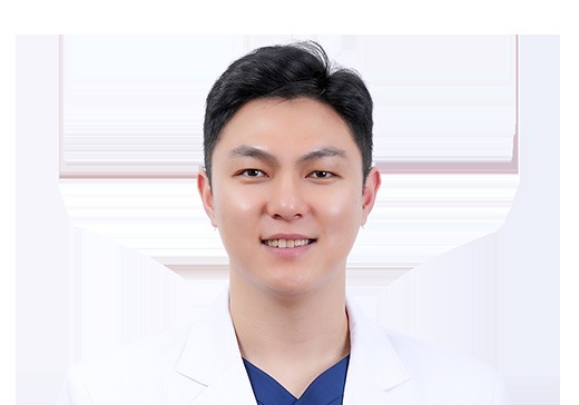 "80대도 손주 손 잡고 산책을"…고령환자 척추수술 달라졌다