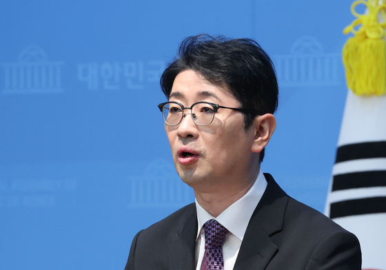 '선피아 방지 3법' 발의 기자회견하는 주진우 의원