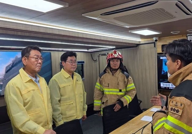 인천시 "쿠팡 화재 현장 인근 대기질·수질 평균 수준…이상 없어"
