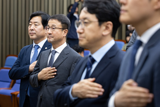 與, 오늘 전대 기탁금 논의…檢 보완수사권 전문가 공청회 개최