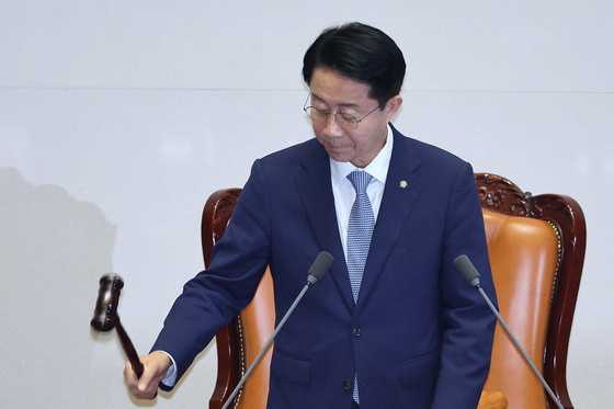 [속보] '종합특검 연장법' 필리버스터 종료…곧 與 주도 처리