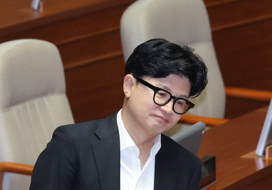 본회의장 자리하는 한동훈