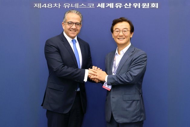 전재수 부산시장, 유네스코 사무총장 접견…유산 협력 확대 논의