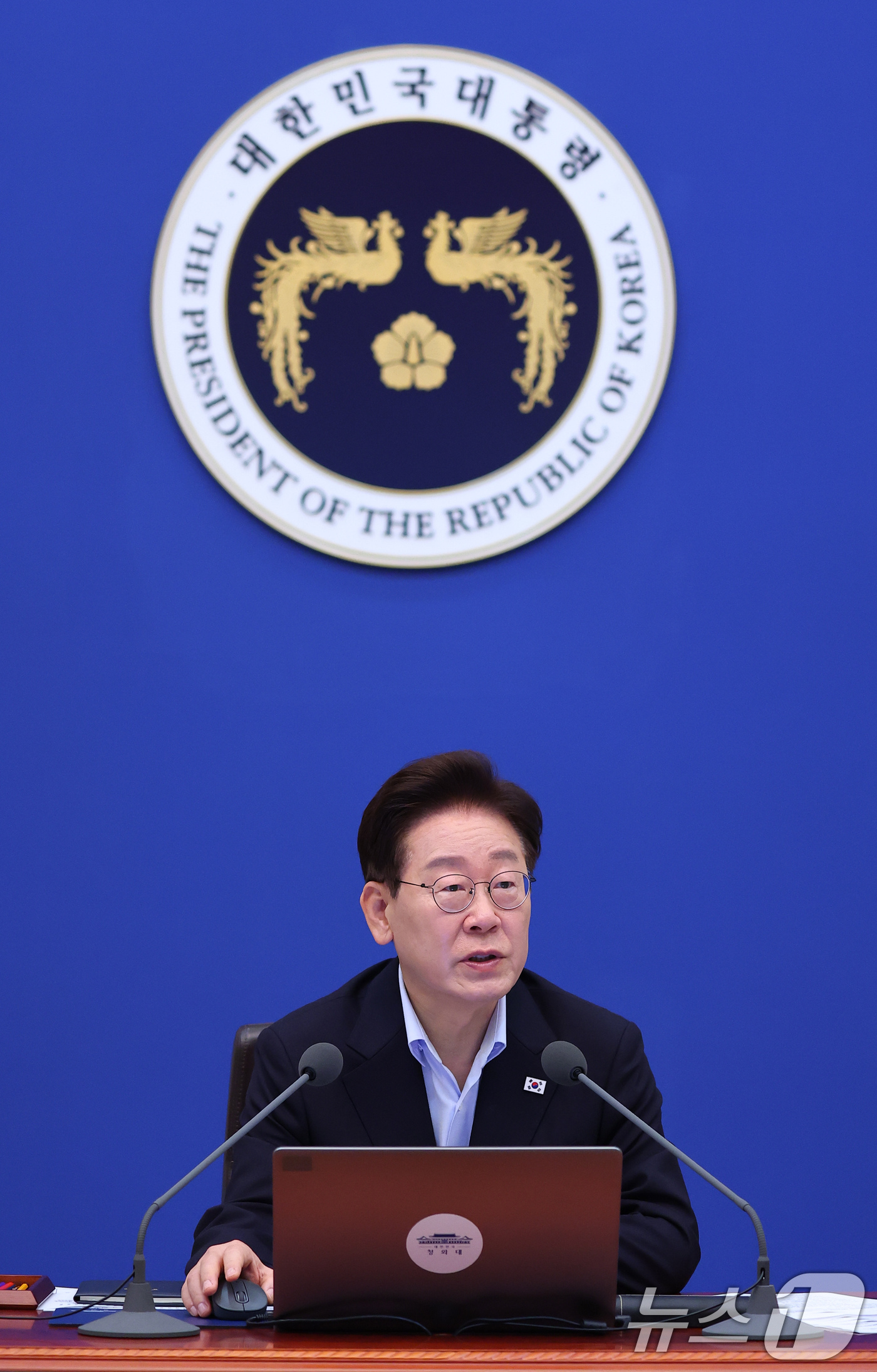 (서울=뉴스1) 허경 기자 = 이재명 대통령이 21일 청와대에서 열린 국무회의에서 발언을 하고 있다. 2026.7.21/뉴스1