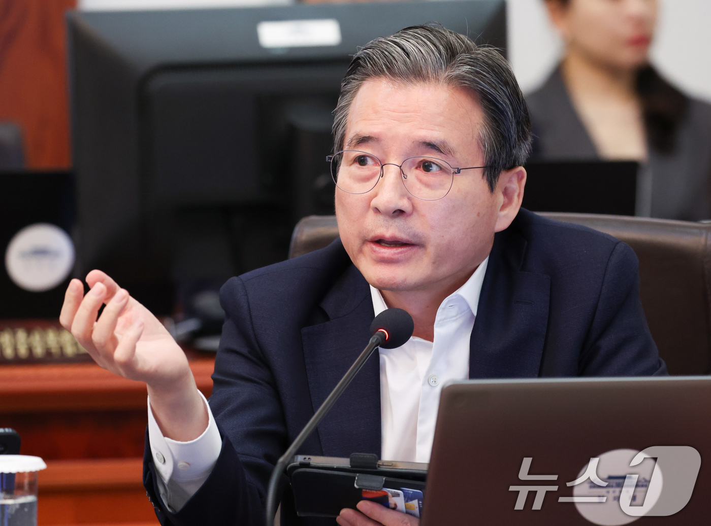 (서울=뉴스1) 허경 기자 = 김용범 정책실장이 21일 청와대에서 열린 국무회의에서 발언을 하고 있다. 2026.7.21/뉴스1