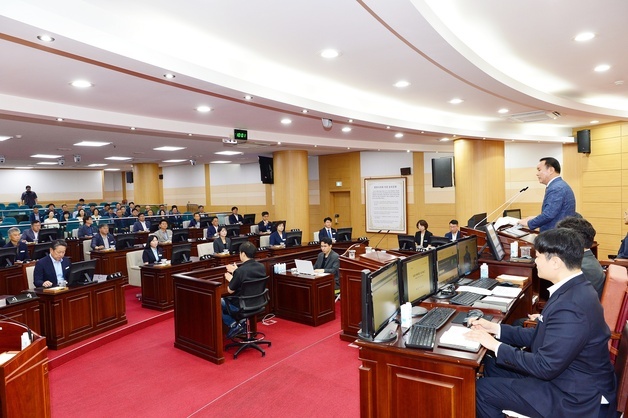 광양시의회, 시정 주요업무 계획 점검…조례안·일반안 심사