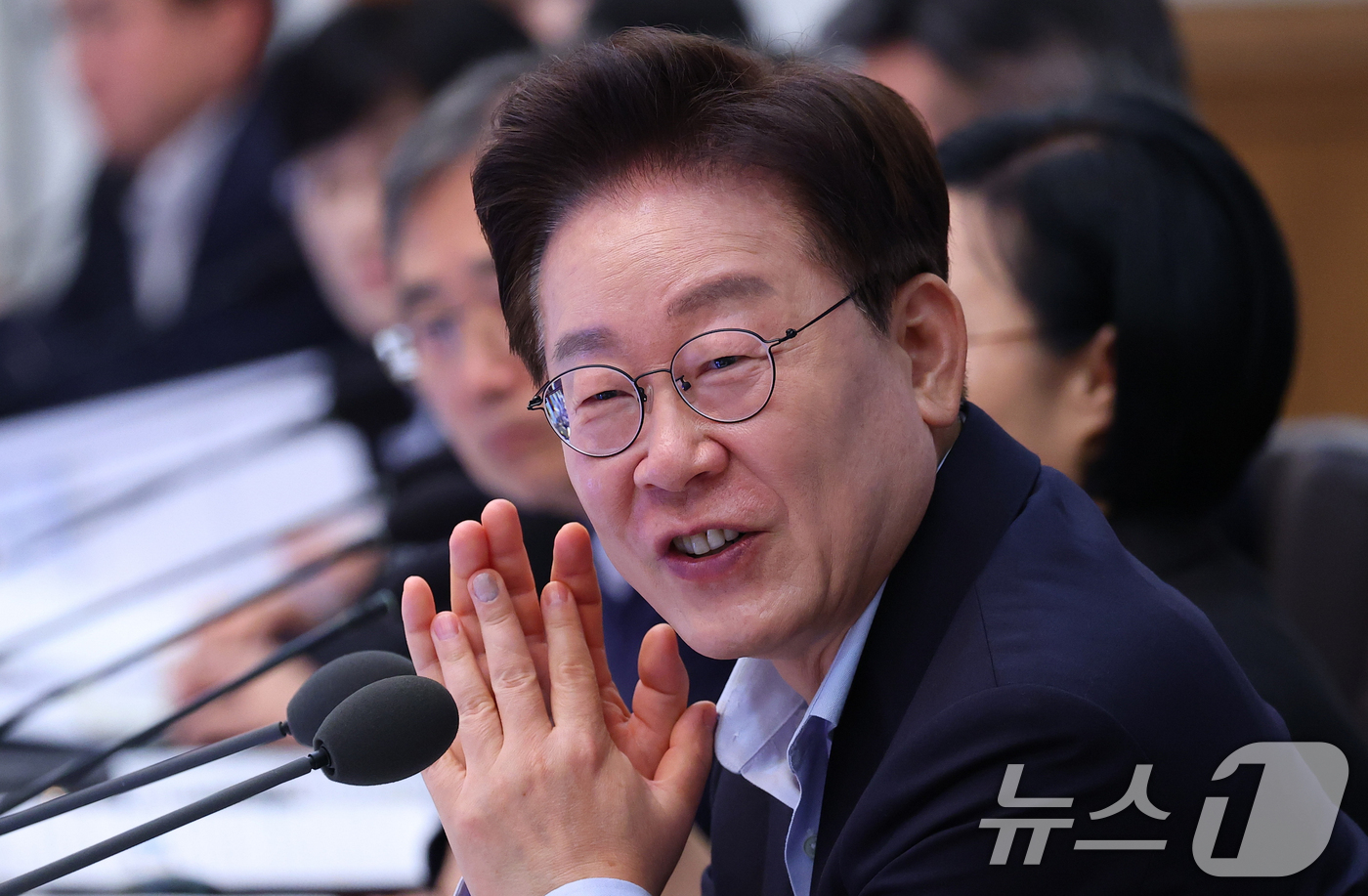 (서울=뉴스1) 허경 기자 = 이재명 대통령이 21일 청와대에서 열린 국무회의에서 발언을 하고 있다. 2026.7.21/뉴스1