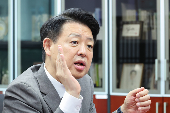 [인터뷰] 김영호 "정청래 1년, '50점 이하'…與, 통합형 리더십 필요"