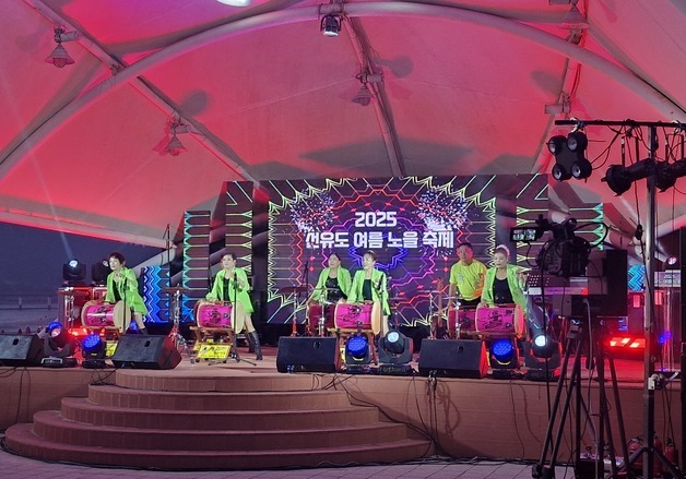 "해변에서 낙조 즐겨요"…군산 선유도해수욕장 25일 노을축제