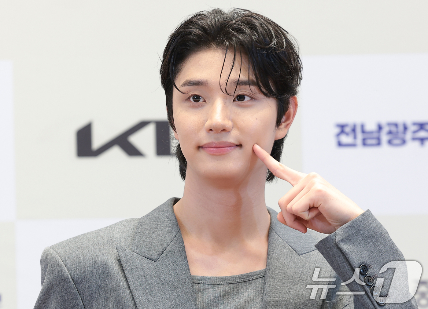 (서울=뉴스1) 권현진 기자 = 배우 김재원이 21일 서울 마포구 중소기업중앙회 DMC에서 열린 '2026 방송광고페스티벌' 시상식에 참석해 포즈를 취하고 있다. 2026.7.21 …