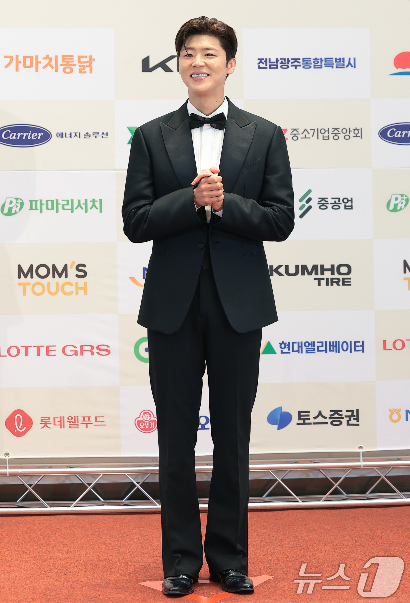 (서울=뉴스1) 권현진 기자 = 가수 박지현이 21일 서울 마포구 중소기업중앙회 DMC에서 열린 '2026 방송광고페스티벌' 시상식에 참석해 포즈를 취하고 있다. 2026.7.21 …