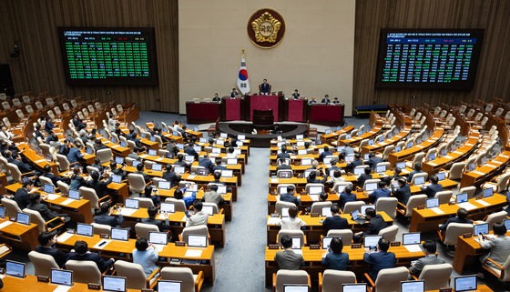 종합특검 수사 연장 본회의 의결 '8월 23일까지'