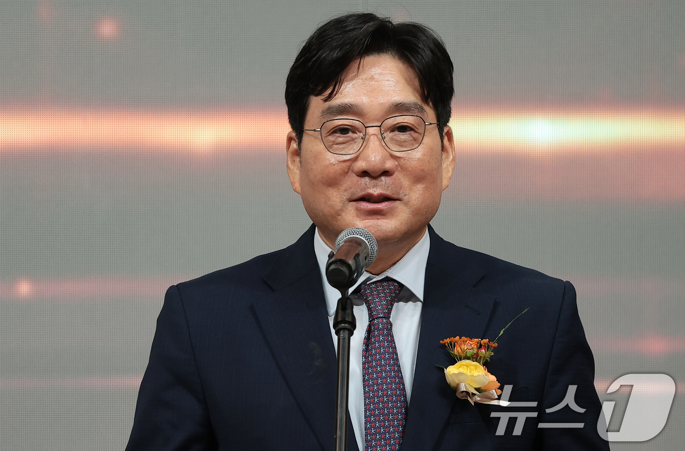 (서울=뉴스1) 권현진 기자 = 유승호 머니투데이방송 대표이사가 21일 서울 마포구 중소기업중앙회 DMC에서 열린 '2026 방송광고페스티벌' 시상식에 참석해 인사말을 하고 있다. …