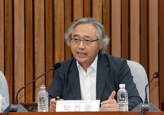 박찬운 前자문위원장 "대통령 직속 '검찰개혁 평가위' 설치" 제안