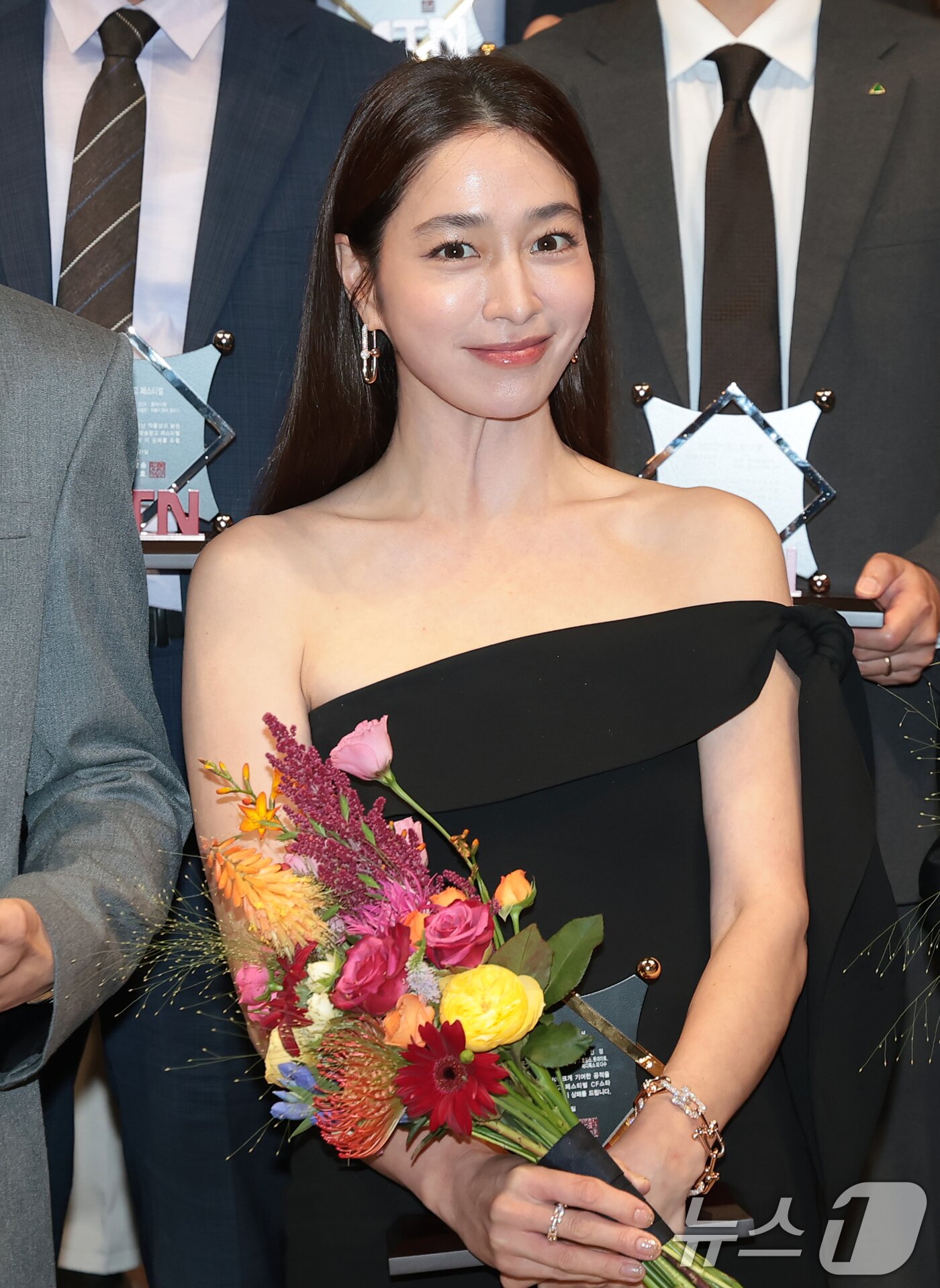 이민정, 꽃