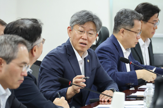 당정 참석한 김이탁 국토부 1차관