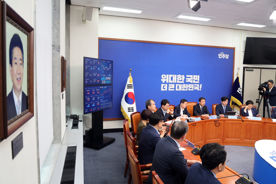與, 檢 보완수사권 폐지 방침 재확인…8·17 전대 전 처리 시사