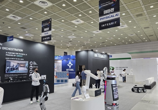 K-디스플레이 2026 개막…AI 시대 선도 차세대 OLED 기술 총출동