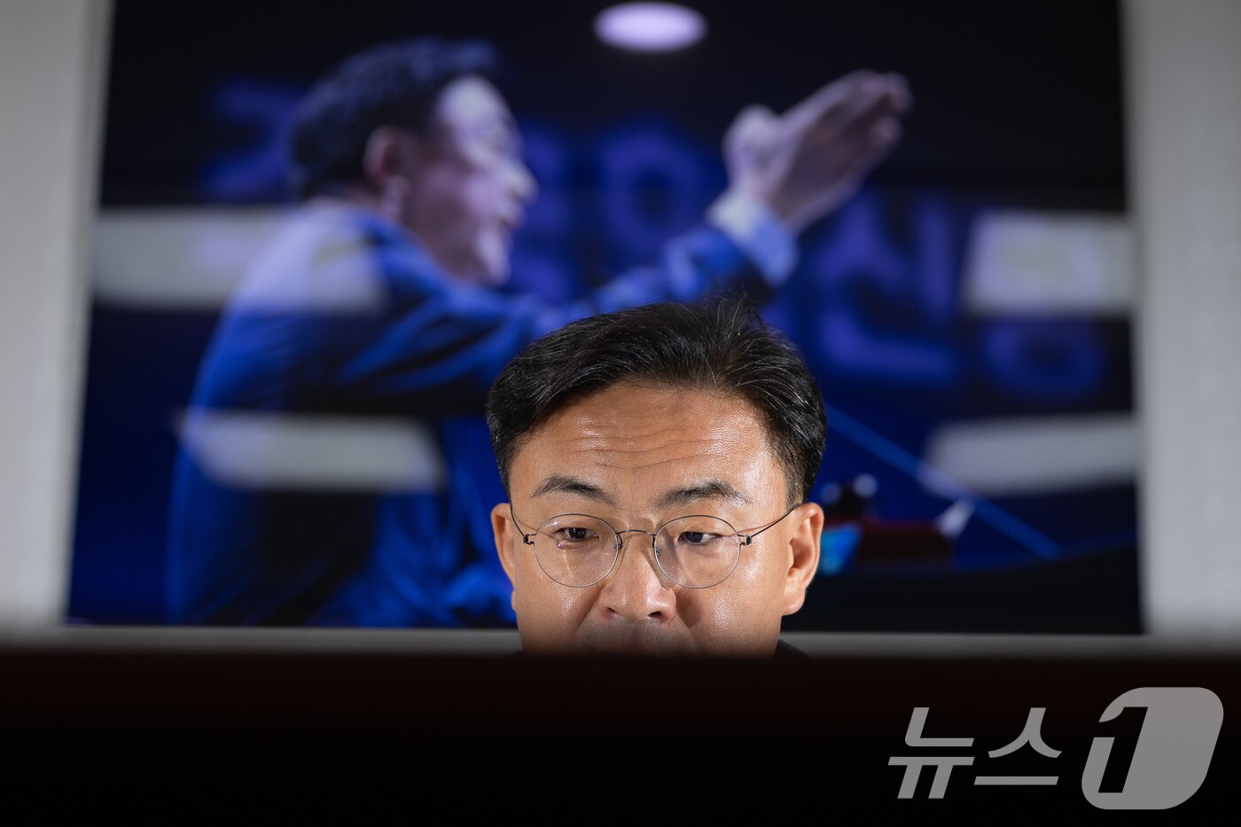 본문 이미지 - 신장식 조국혁신당 당대표 후보가 22일 서울 여의도 국회 의원회관에서 뉴스1과 인터뷰하고 있다. 2026.7.22 ⓒ 뉴스1 유승관 기자