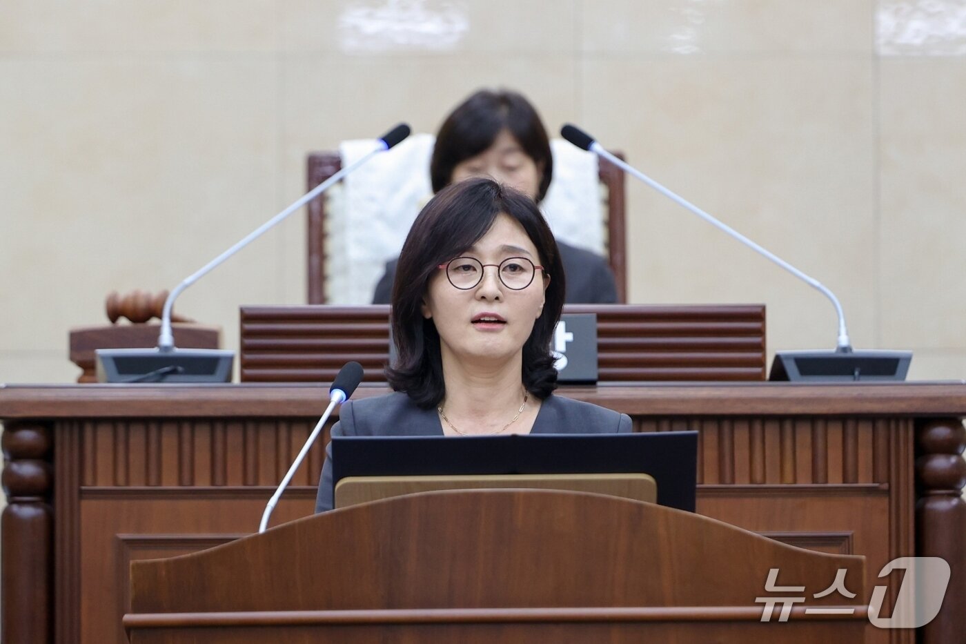 본문 이미지 - 5분 자유발언하는 김미정 의원(계룡시의회 제공. 재판매 및 DB금지)/뉴스1  