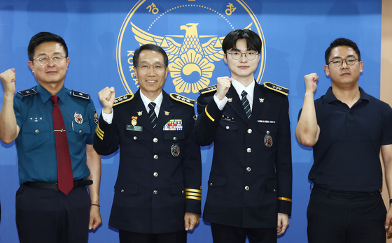 프로게이머 페이커, 명예경찰·사이버도박 예방 홍보대사 위촉식
