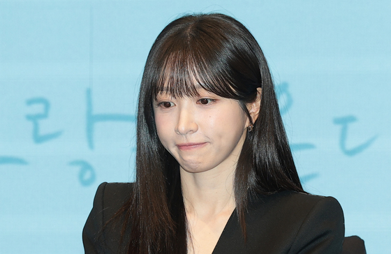 '결혼 무한 연기' 질문 받는 안희연