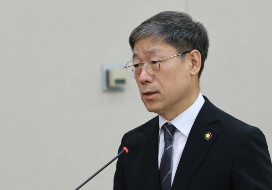 업무보고하는 노경필 법원행정처장