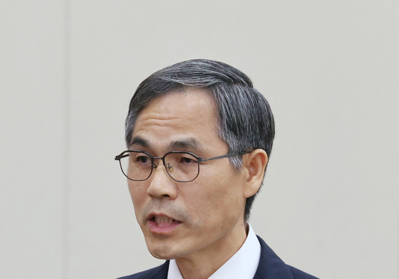 업무보고하는 유승렬 경찰청 수사기획조정관