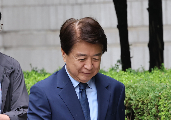 법원 나서는 노웅래