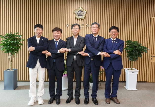 남종섭 의장, 충북서 광역의회 의장 회동…지방의회법 공감대