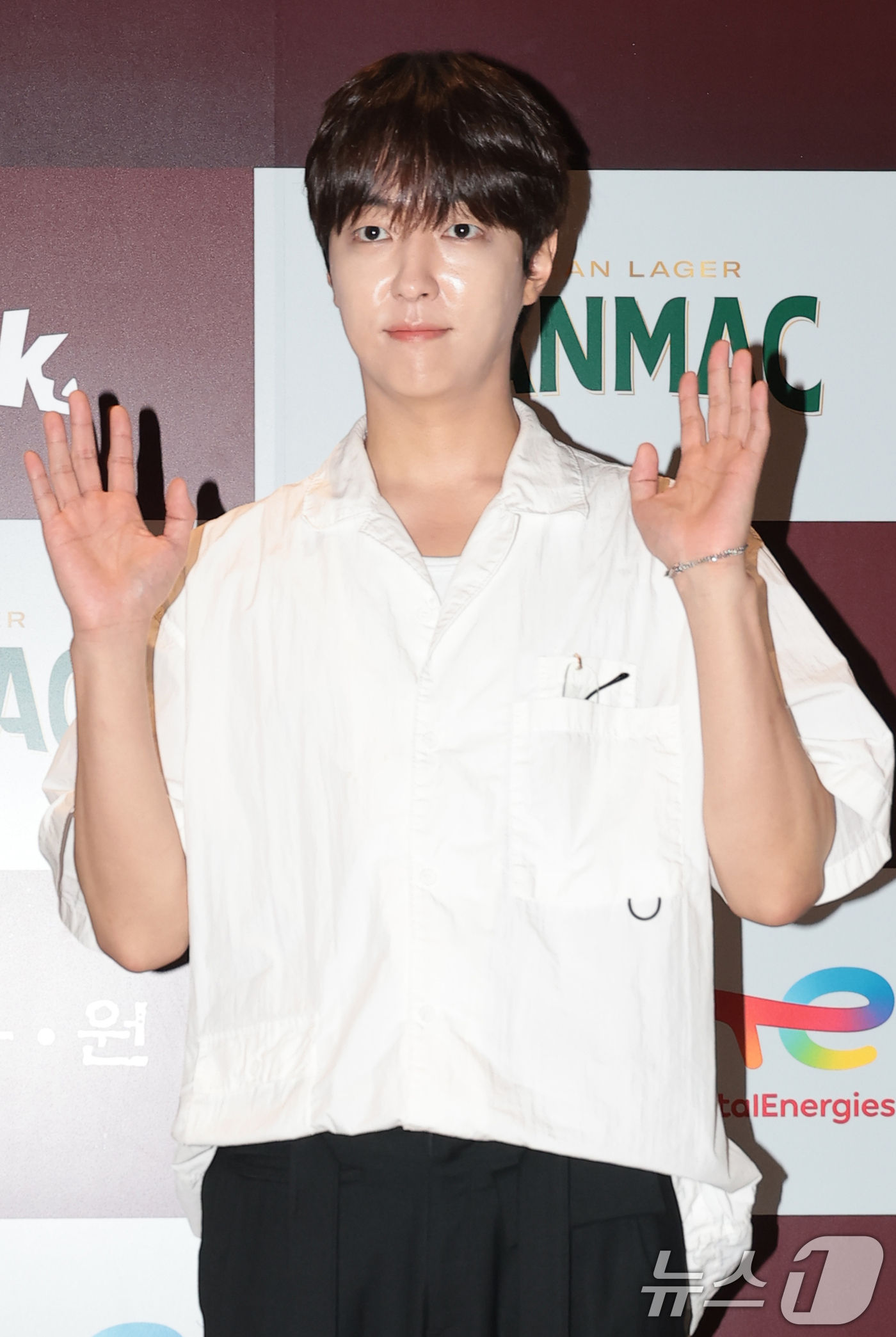 (서울=뉴스1) 권현진 기자 = 감독으로 변신한 배우 이유진이 22일 오후 서울 강남구 청담동 아르쥬 청담에서 열린 숏드라마 감독 서바이벌 프로그램 '디렉터스 아레나'의 포토행사에 …