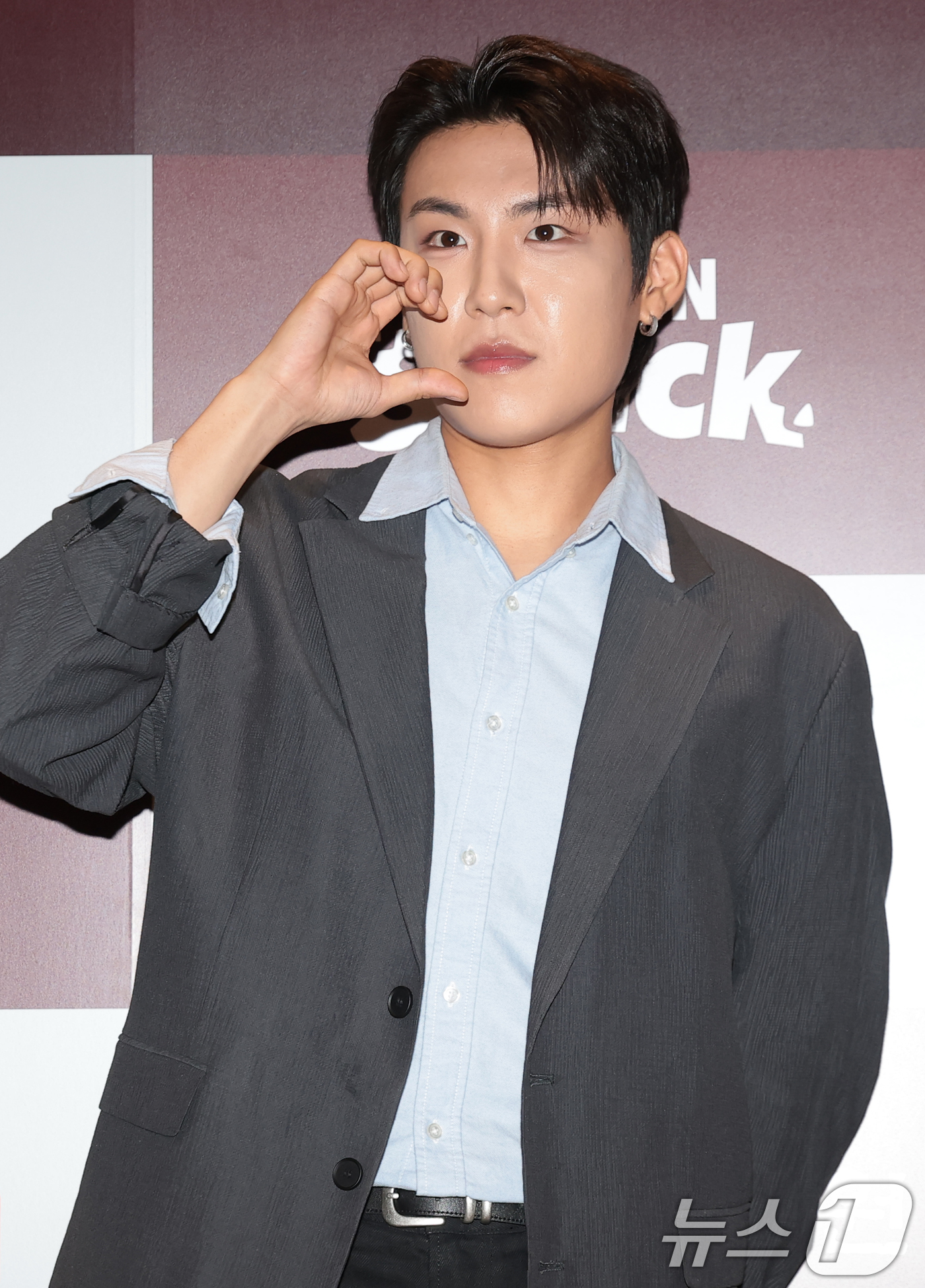 (서울=뉴스1) 권현진 기자 = '나만 모르는 내 사랑 이야기' 배우 박우진이 22일 오후 서울 강남구 청담동 아르쥬 청담에서 열린 숏드라마 감독 서바이벌 프로그램 '디렉터스 아레 …