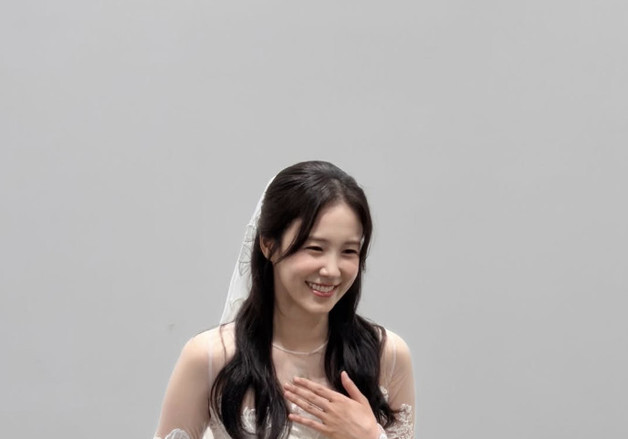 장예원, 웨딩드레스 자태에 결혼하나 했더니…"아쉽지만 촬영" [N샷]