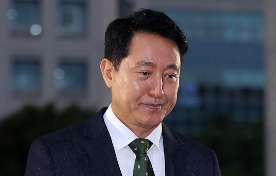 오세훈·특검, '여론조사비 대납' 1심 벌금 1000만 원에 쌍방 항소