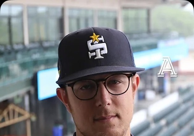 'KIA·LG' 출신 스카우트, MLB서 상대 코치 촬영하다 해고