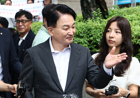 원희룡 "특검, 소설도 정도껏…증거 없이 언론 보도만 가지고 추궁"