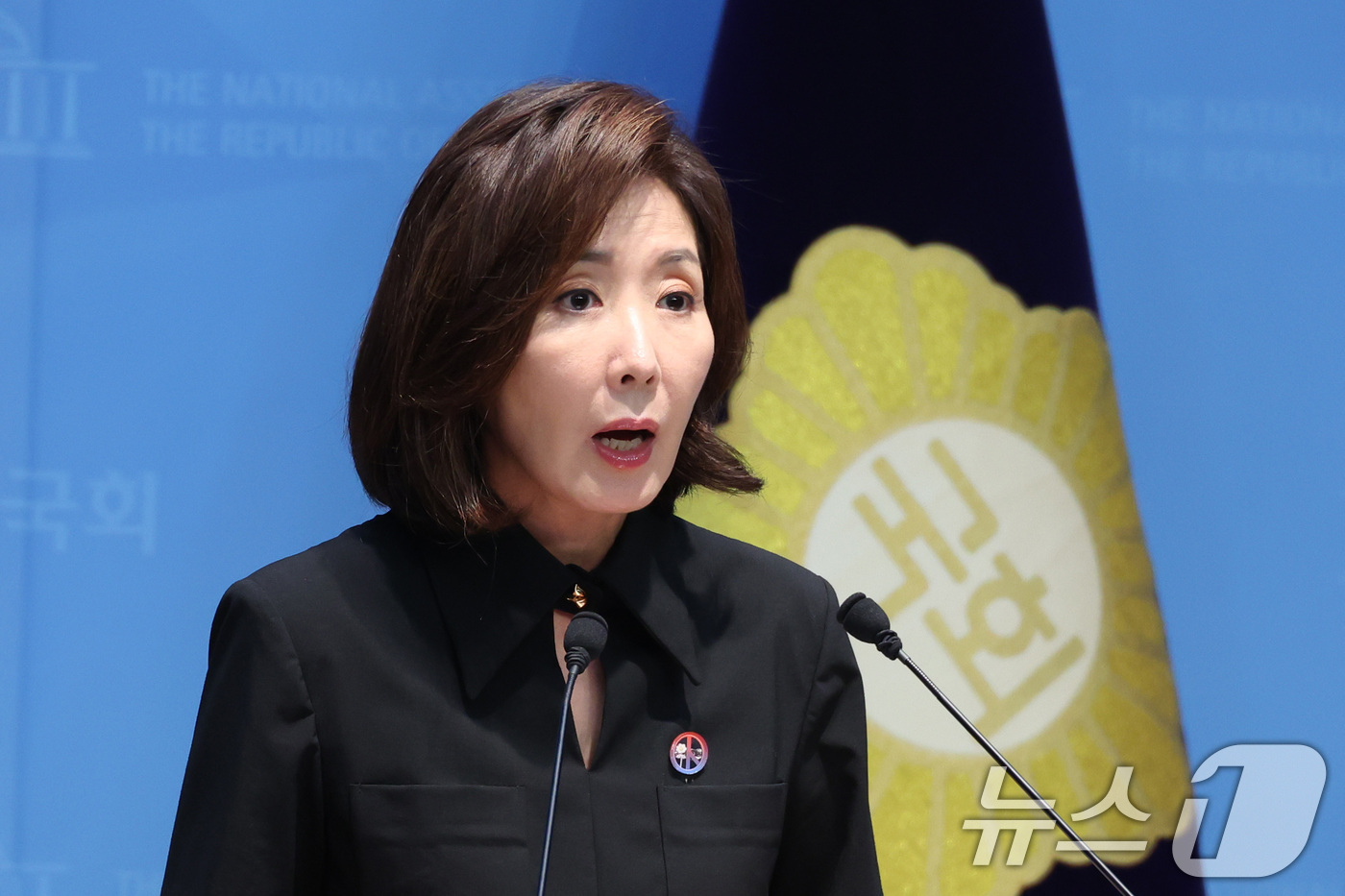 (서울=뉴스1) 신웅수 기자 = 나경원 국민의힘 의원이 23일 서울 여의도 국회 소통관에서 오세훈 서울시장의 유죄 선고 관련 기자회견을 하고 있다. 2026.7.23/뉴스1