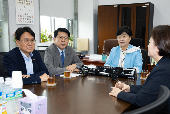 조국혁신당, 서영교 법사위원장 면담