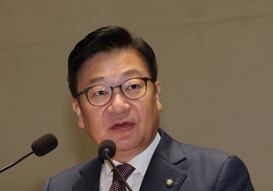 모두발언하는 정점식 원내대표