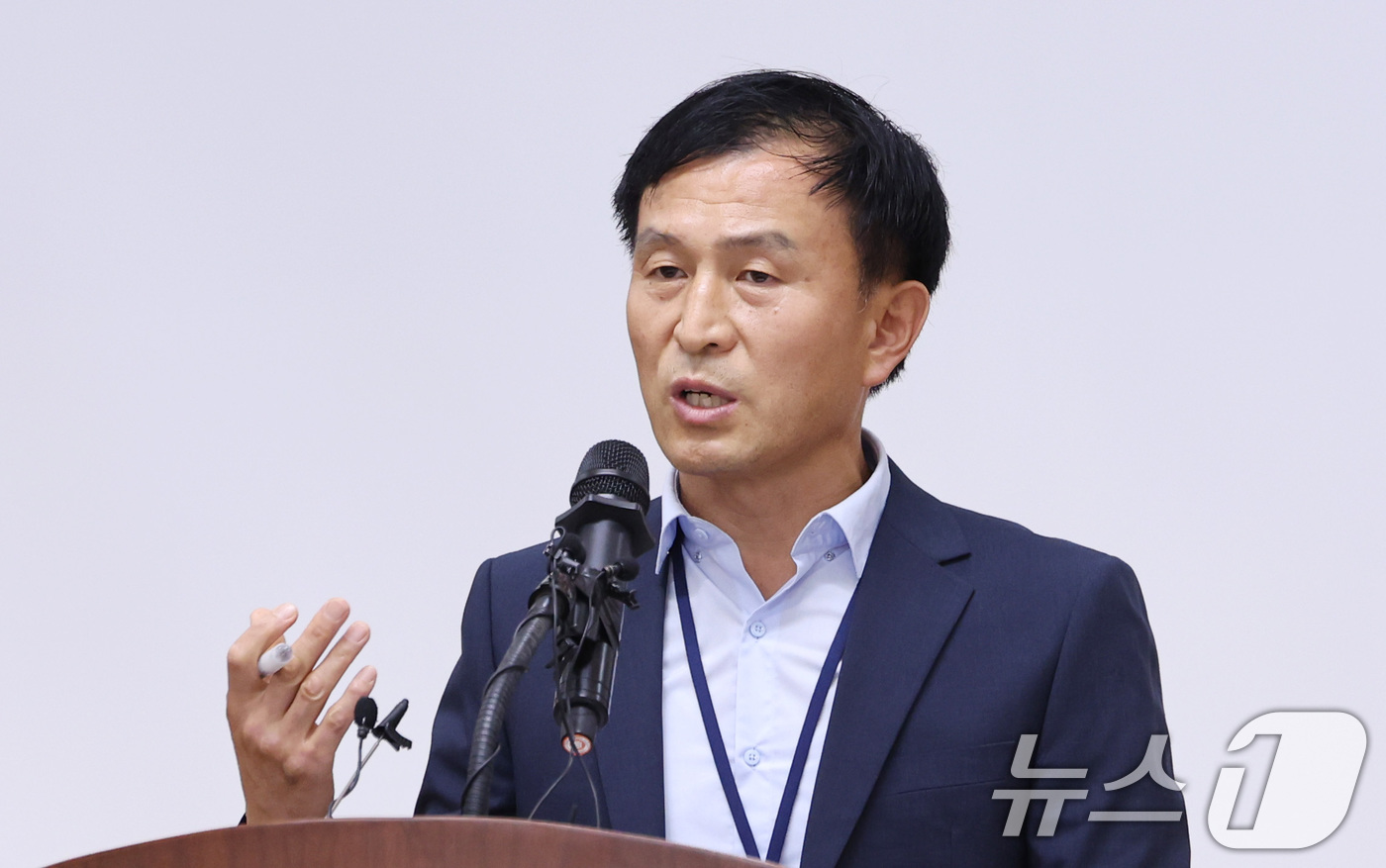 (서울=뉴스1) 박지혜 기자 = 백남이 식약처 식품부당행위긴급대응단장이 23일 서울 양천구 서울지방식품의약품안전청에서 다이어트 효과를 표방한 일반식품의 부당광고 적발 결과를 발표 …