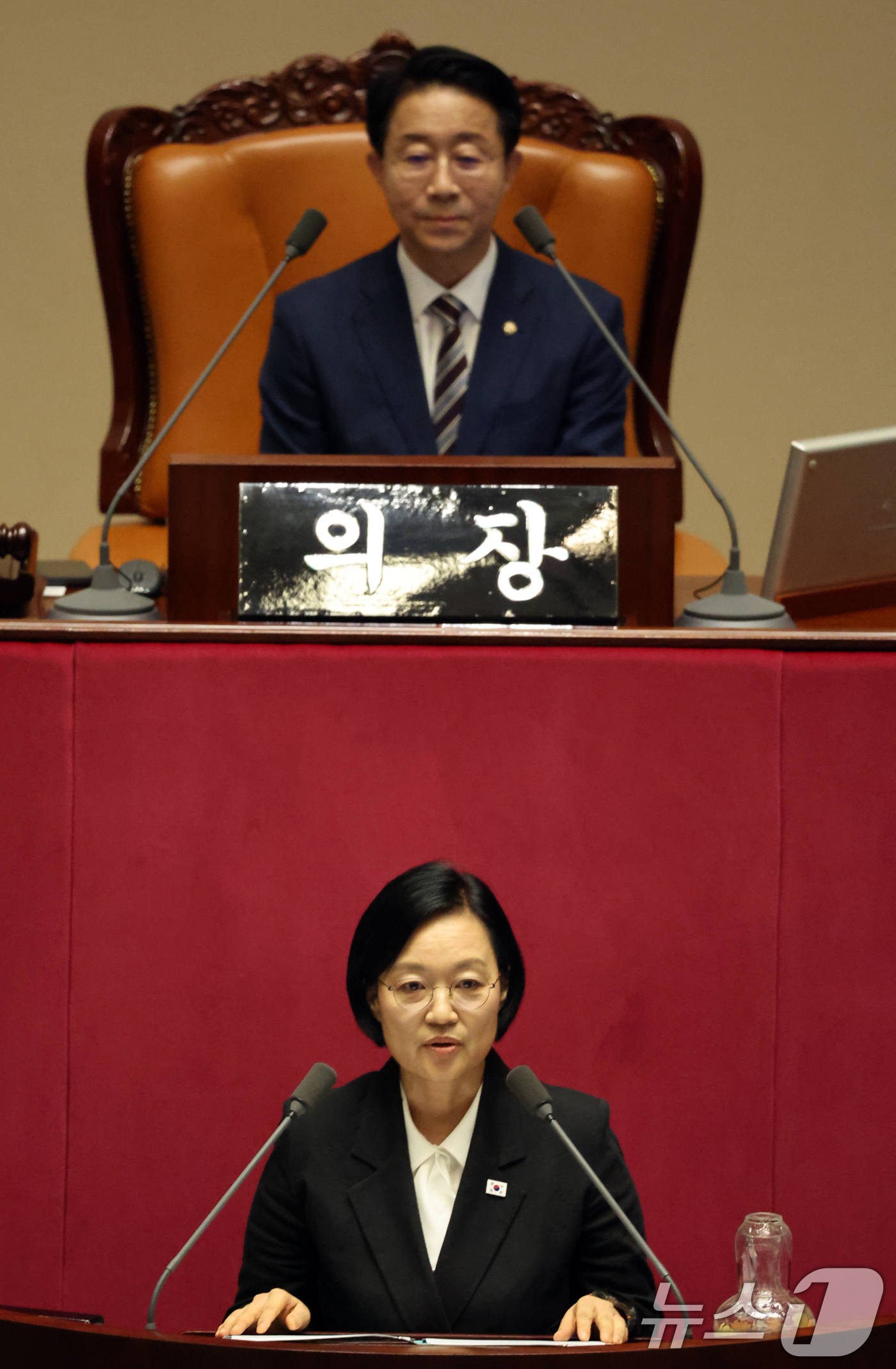 (서울=뉴스1) 황기선 기자 = 한성숙 국무총리가 23일 오후 서울 여의도 국회에서 열린 제437회국회(임시회) 제2차 본회의에서 인사말을 하고 있다.  2026.7.23/뉴스1