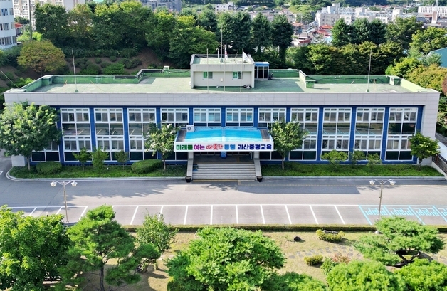 괴산증평교육지원청, 취약계층 학생 여름나기 물품 지원