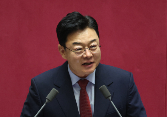 당선인사하는 김성원 신임 산자위원장
