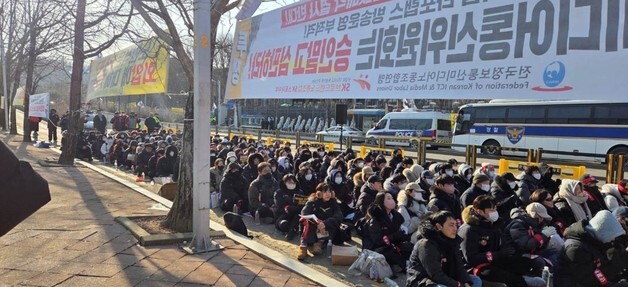 SK스토아 노조 "라포랩스 매각 계약 파기하라"…위법성 검토 촉구