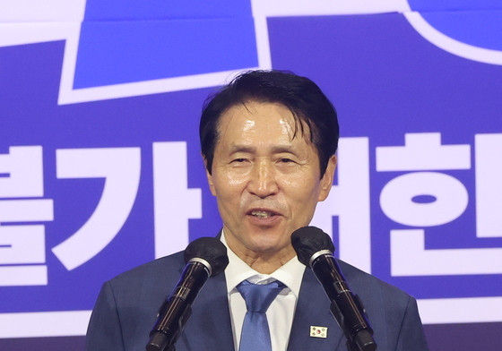 인사말하는 이학영 민주당 전당대회준비위원장